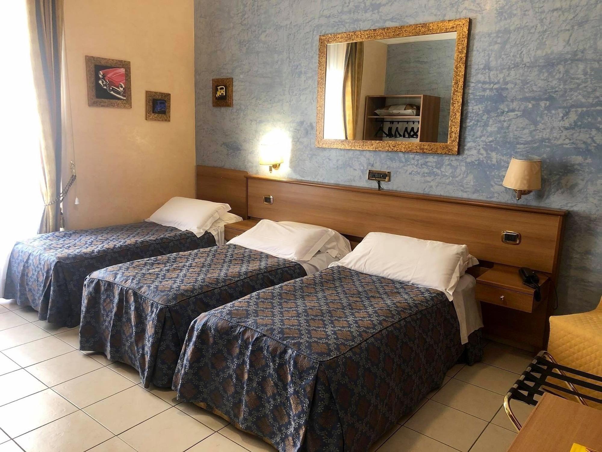 Hotel Assisi Рим Екстериор снимка