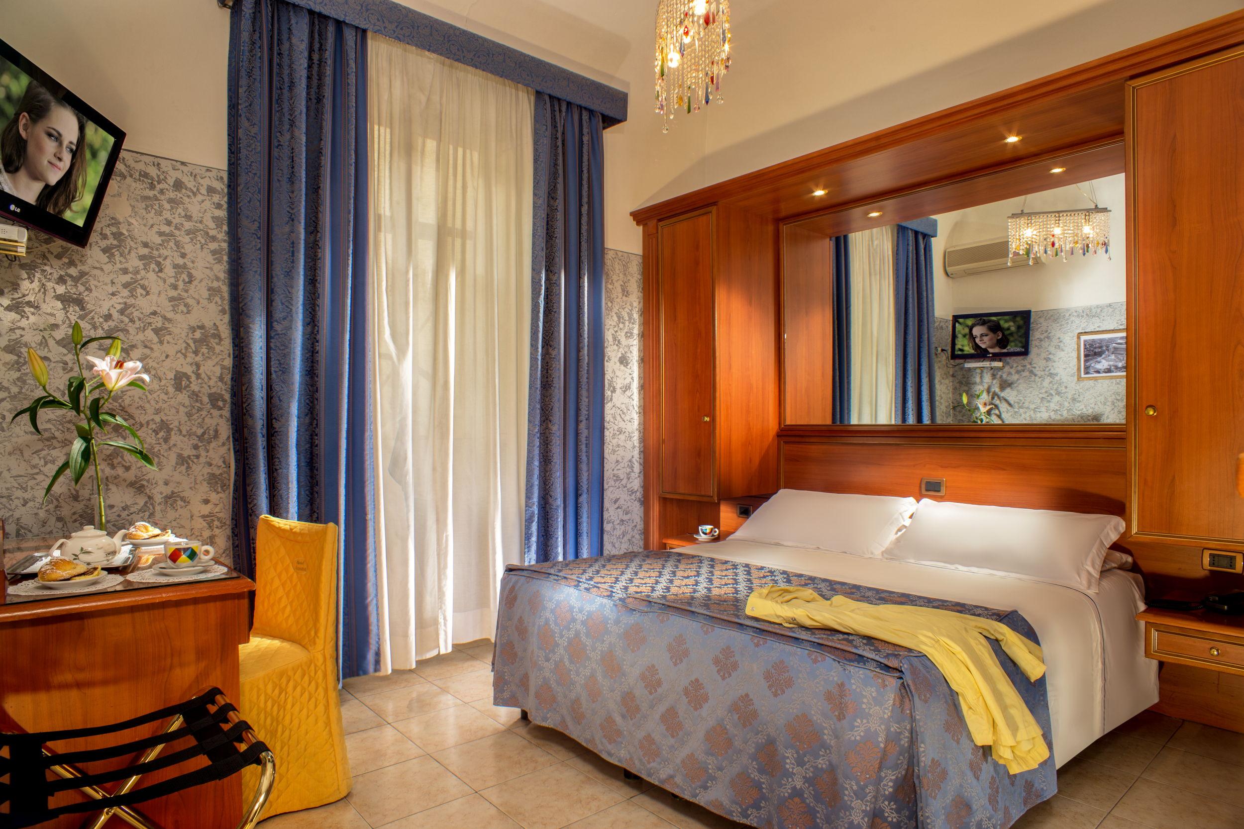 Hotel Assisi Рим Екстериор снимка