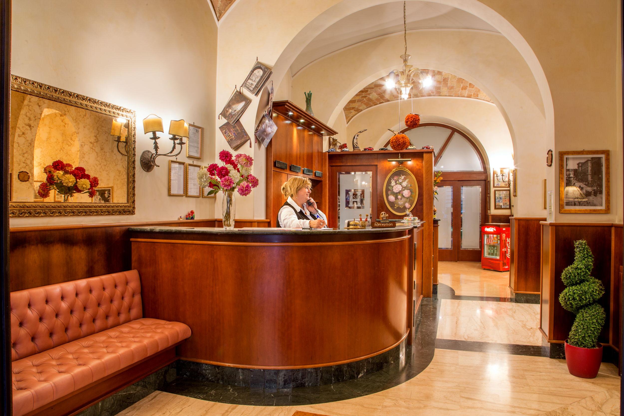 Hotel Assisi Рим Екстериор снимка